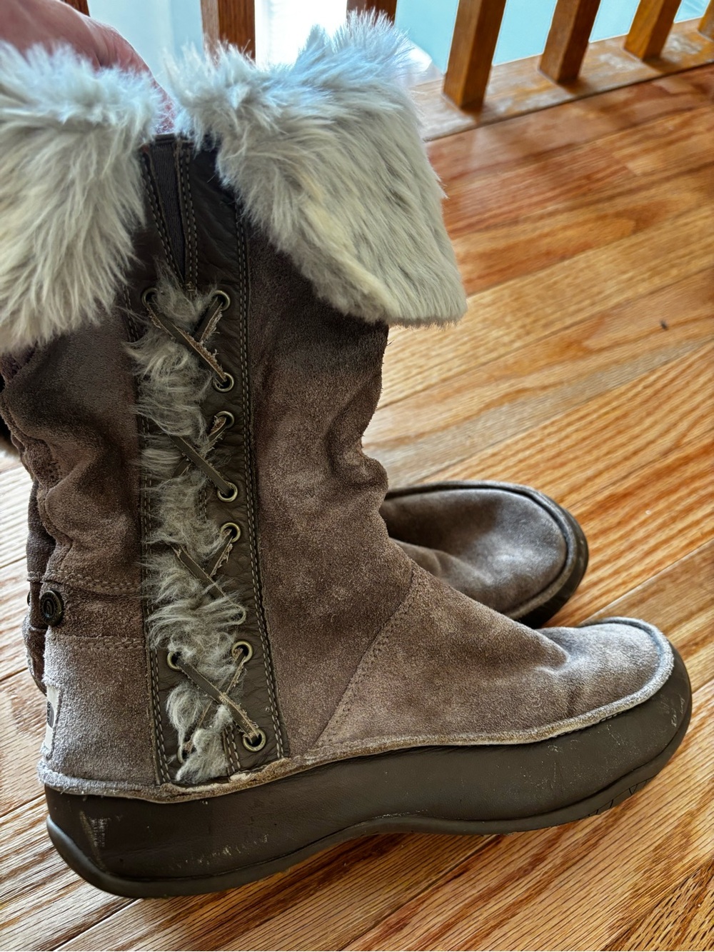 The North Face Primaloft Gray Suede Faux Fur Tall Winter Boots Women’s 7.5
